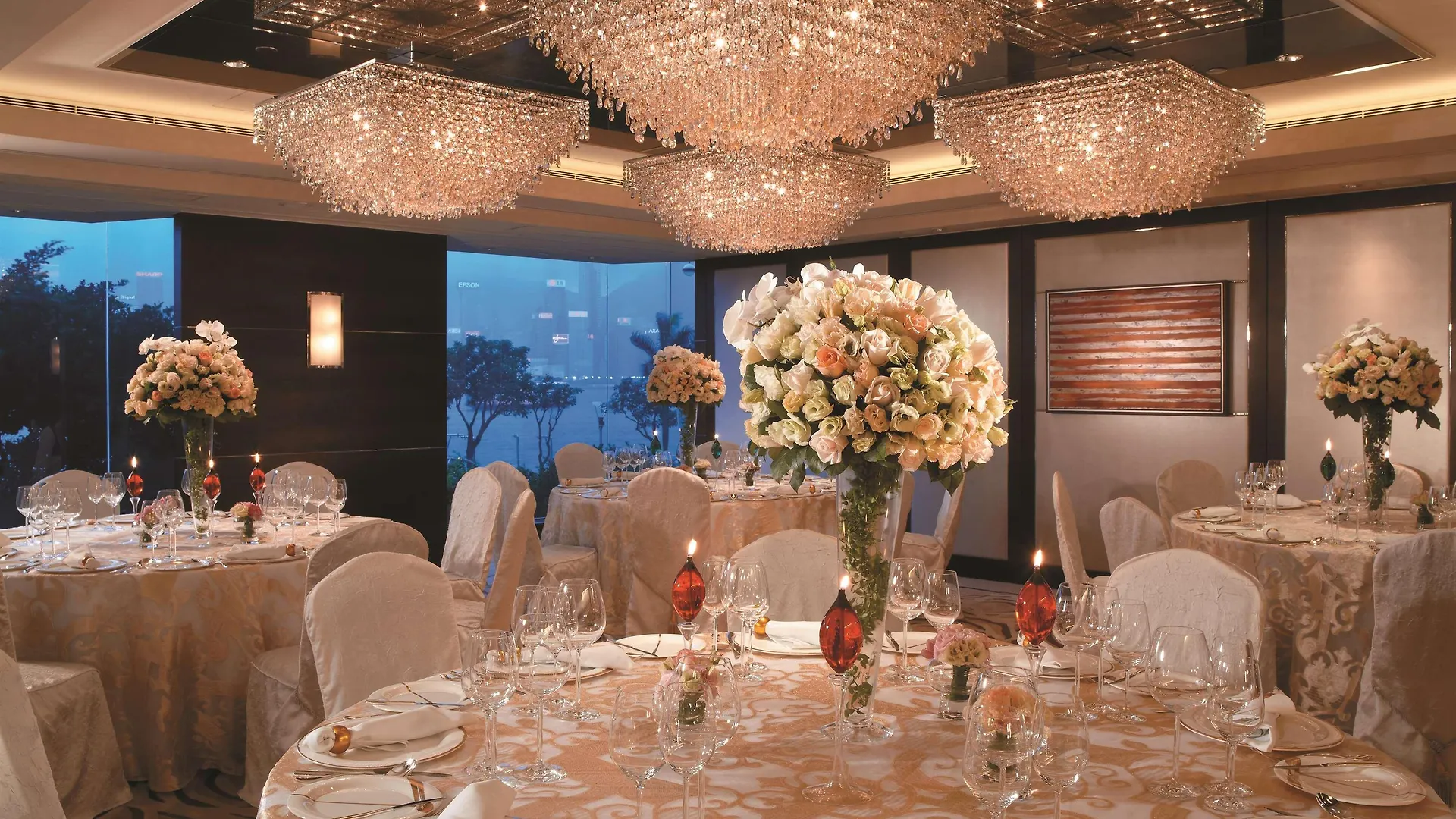 Otel Kowloon Shangri-La, Hong Kong