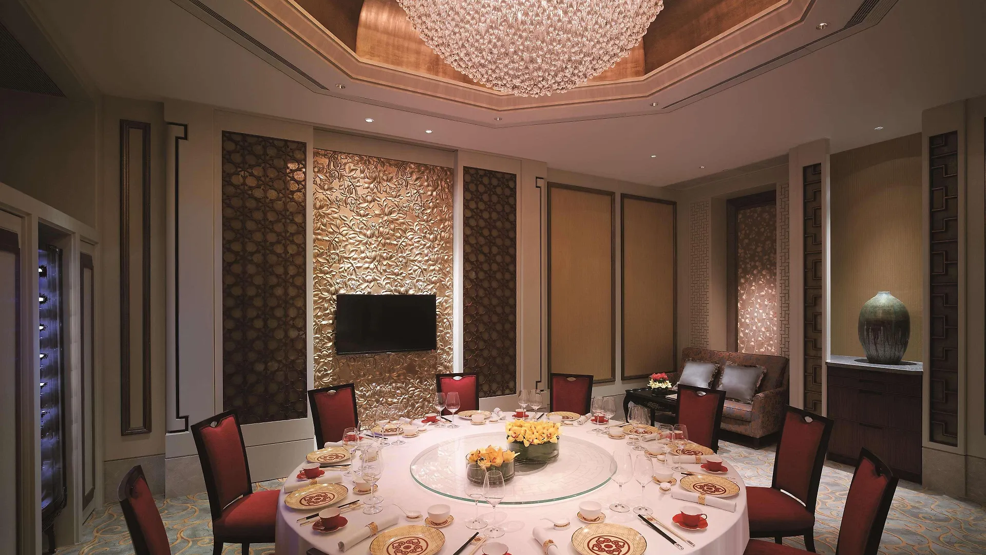 Kowloon Shangri-La, Hong Kong
