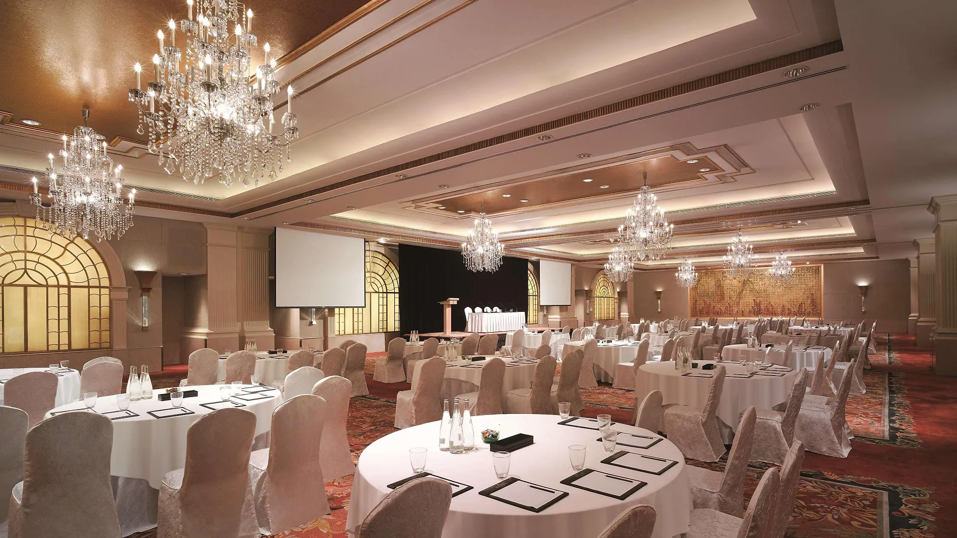 Otel Kowloon Shangri-La, Hong Kong