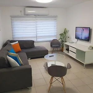 https://hotel-eilat-8822562.eilathotels.net