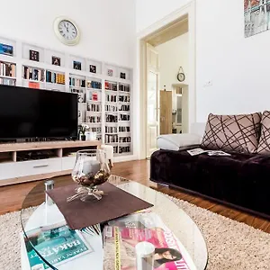  Apartment Bpr Purehome Ungarn