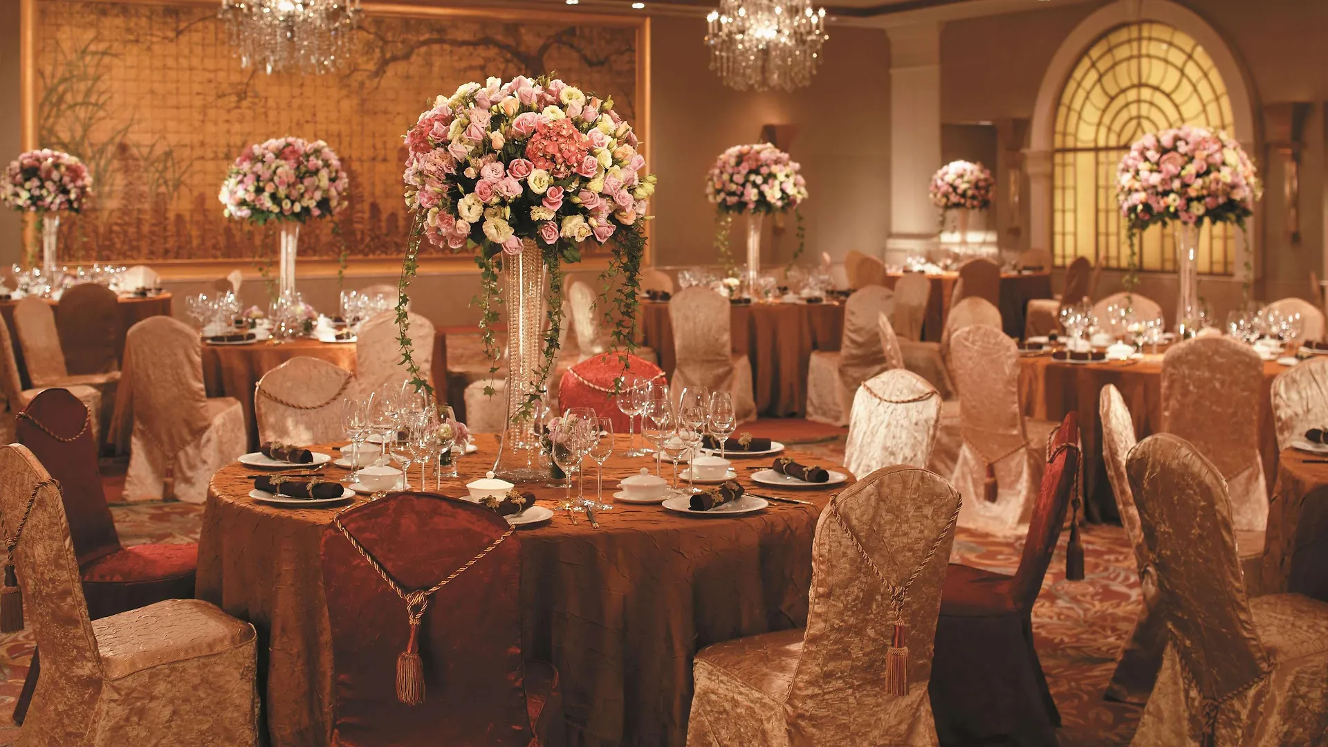מלון Kowloon Shangri-La, הונג קונג