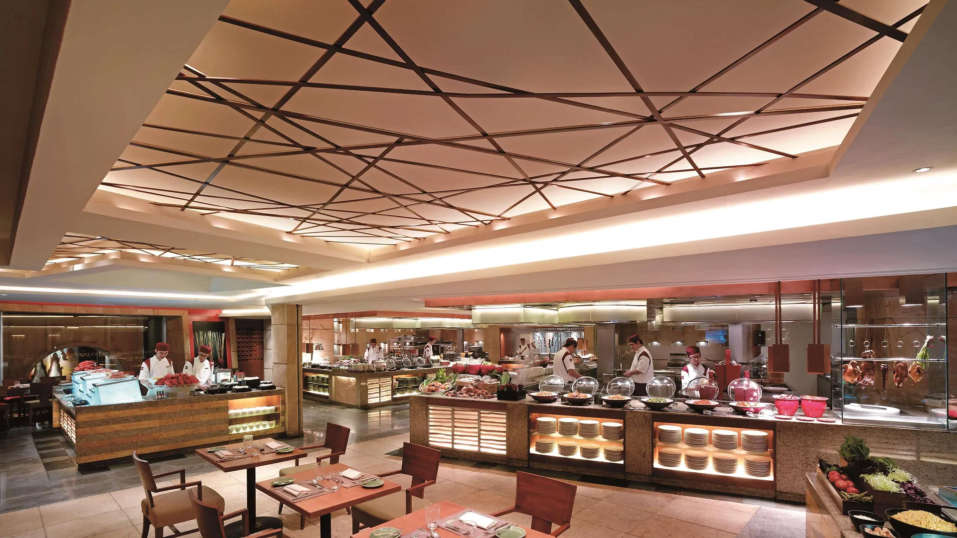 Kowloon Shangri-La, הונג קונג 5*,