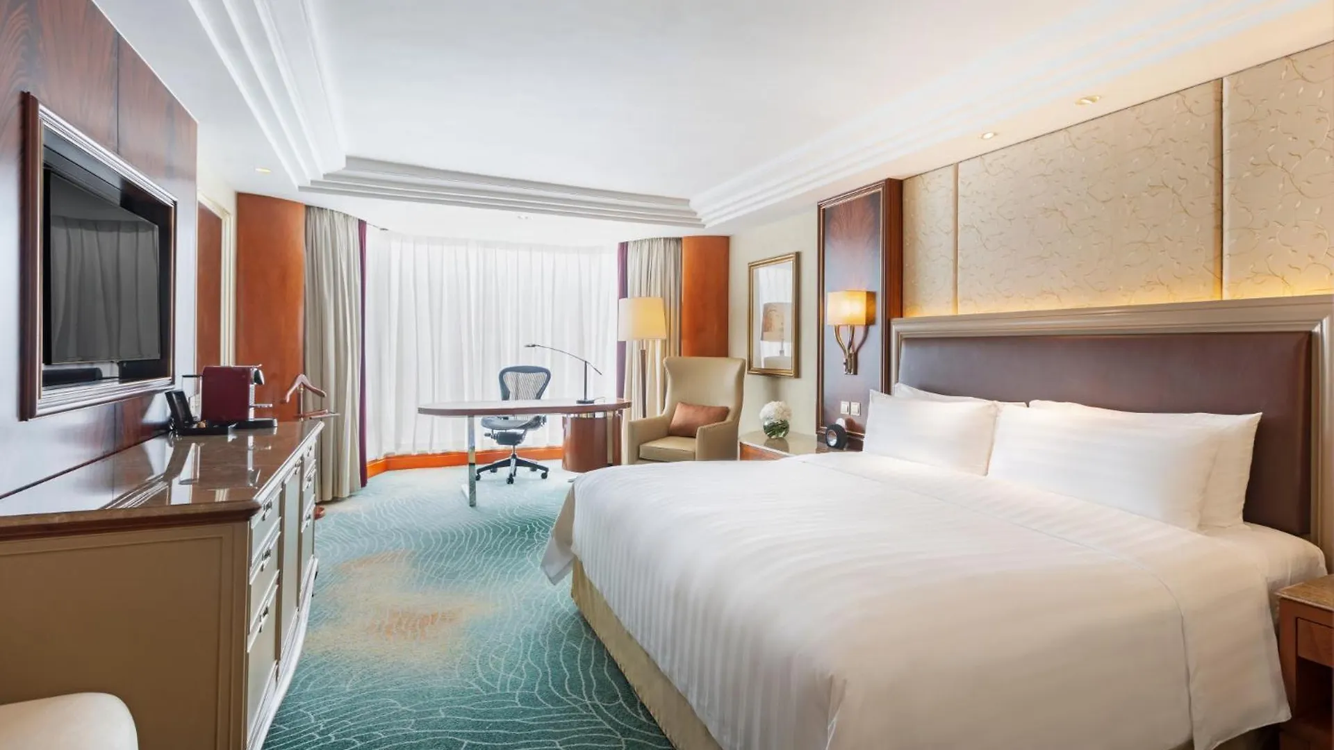 מלון Kowloon Shangri-La, הונג קונג
